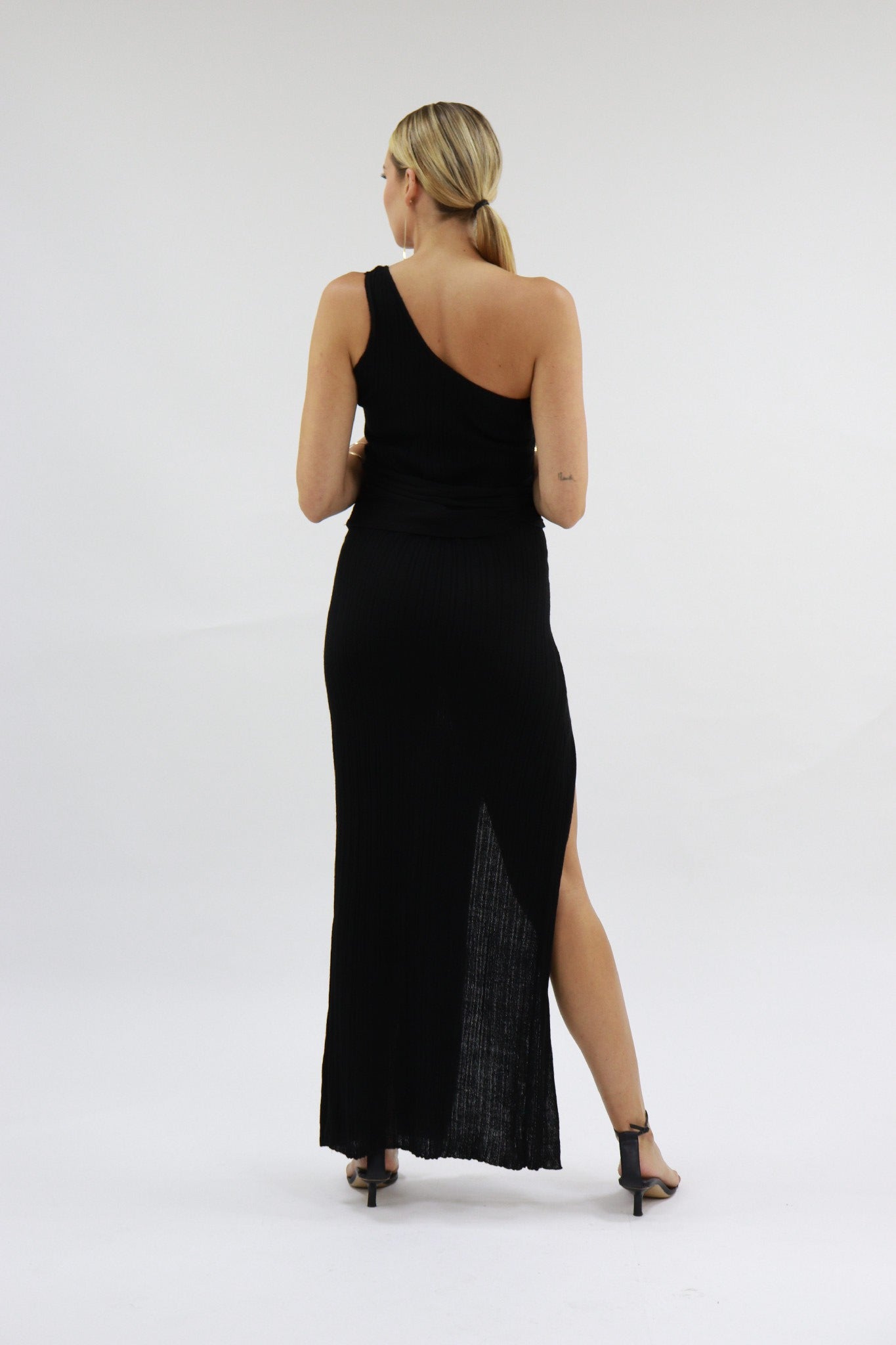 Kiana Dress In Black